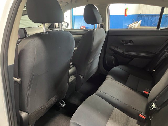Used 2025 Nissan Sentra SV FWD image 18