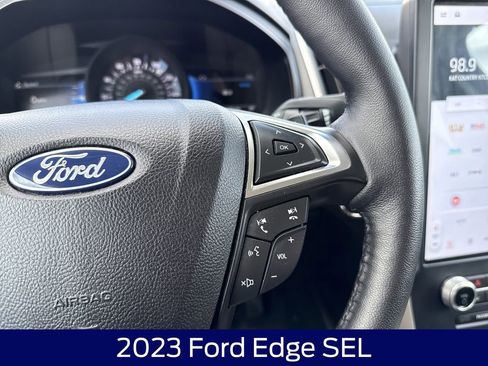 Used 2023 Ford Edge SEL w/ Convenience Package image 22