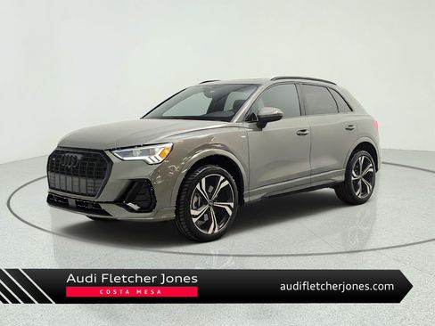 Used 2024 Audi Q3 2.0T Premium Plus AWD/4WD image 1