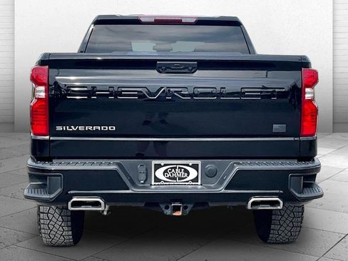 Used 2024 Chevrolet Silverado 1500 Custom Trail Boss AWD/4WD image 3