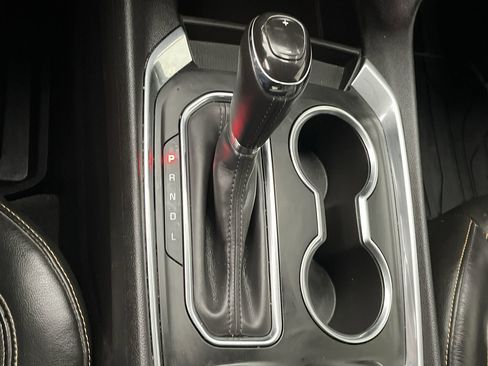 Used 2020 Chevrolet Traverse LT w/ LPO, Floor Liner Package image 25