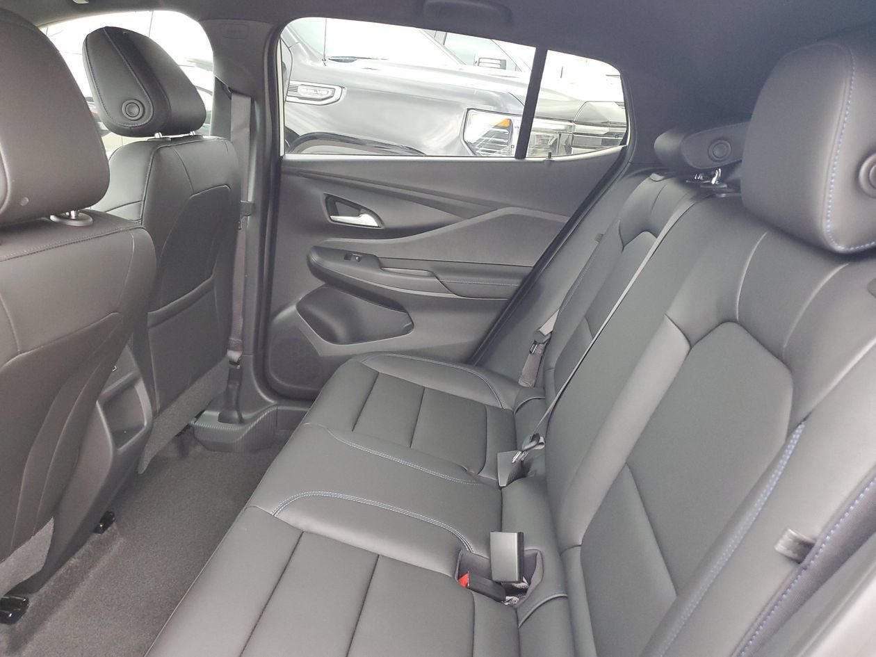 New 2026 Buick Envista Sport Touring w/ Convenience I Package FWD image 10