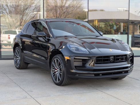 New 2026 Porsche Macan S image 7