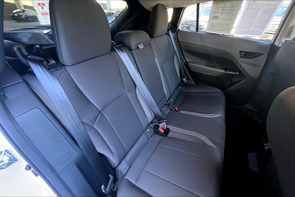 Certified 2026 Subaru Crosstrek 2.5i Premium AWD/4WD image 16