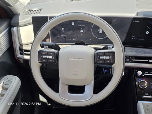 Used 2025 Hyundai Santa Fe Calligraphy FWD image 27