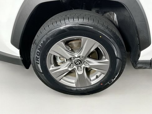 Used 2025 Toyota RAV4 XLE image 11