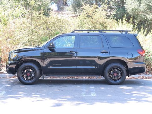 Used 2020 Toyota Sequoia TRD Pro AWD/4WD image 8