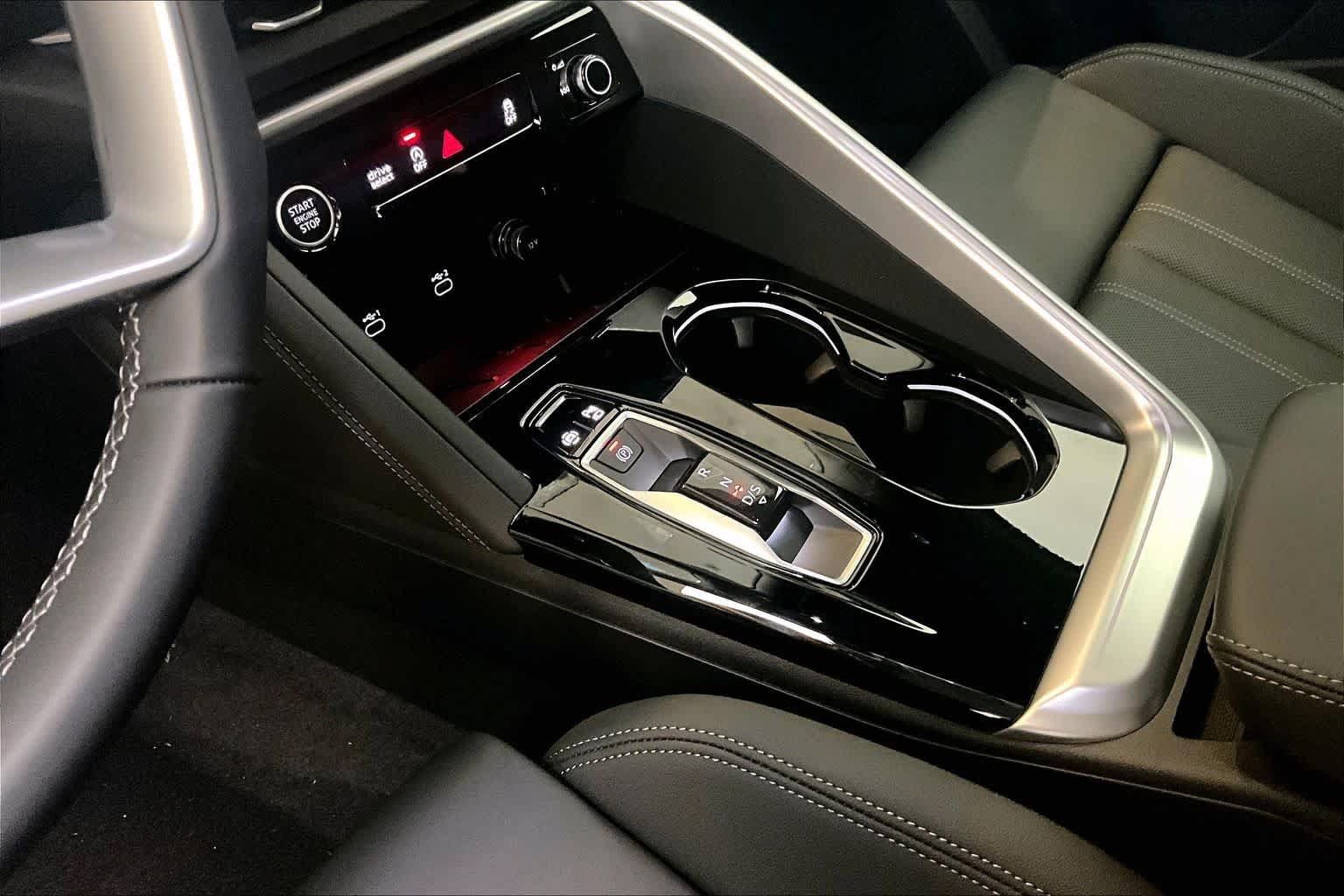 New 2025 Audi Q5 Premium Plus AWD/4WD image 7
