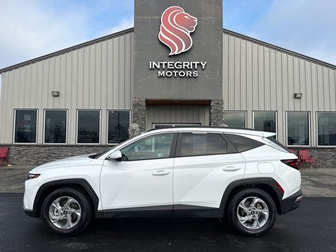 Used 2024 Hyundai Tucson SEL image 1