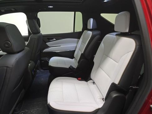 New 2026 Chevrolet Traverse High Country image 23
