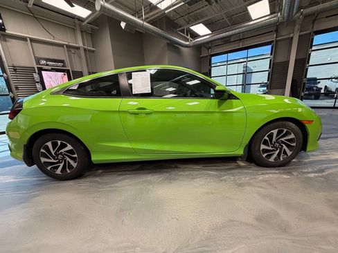 Used 2017 Honda Civic LX image 25