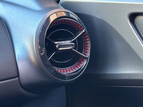 Used 2024 Chevrolet Equinox EV RS FWD image 29
