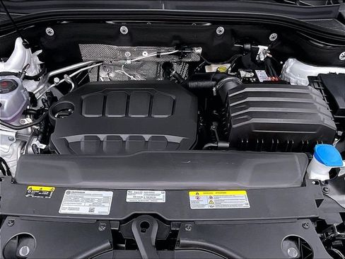 New 2026 Volkswagen Atlas SEL Premium R-Line AWD/4WD image 16