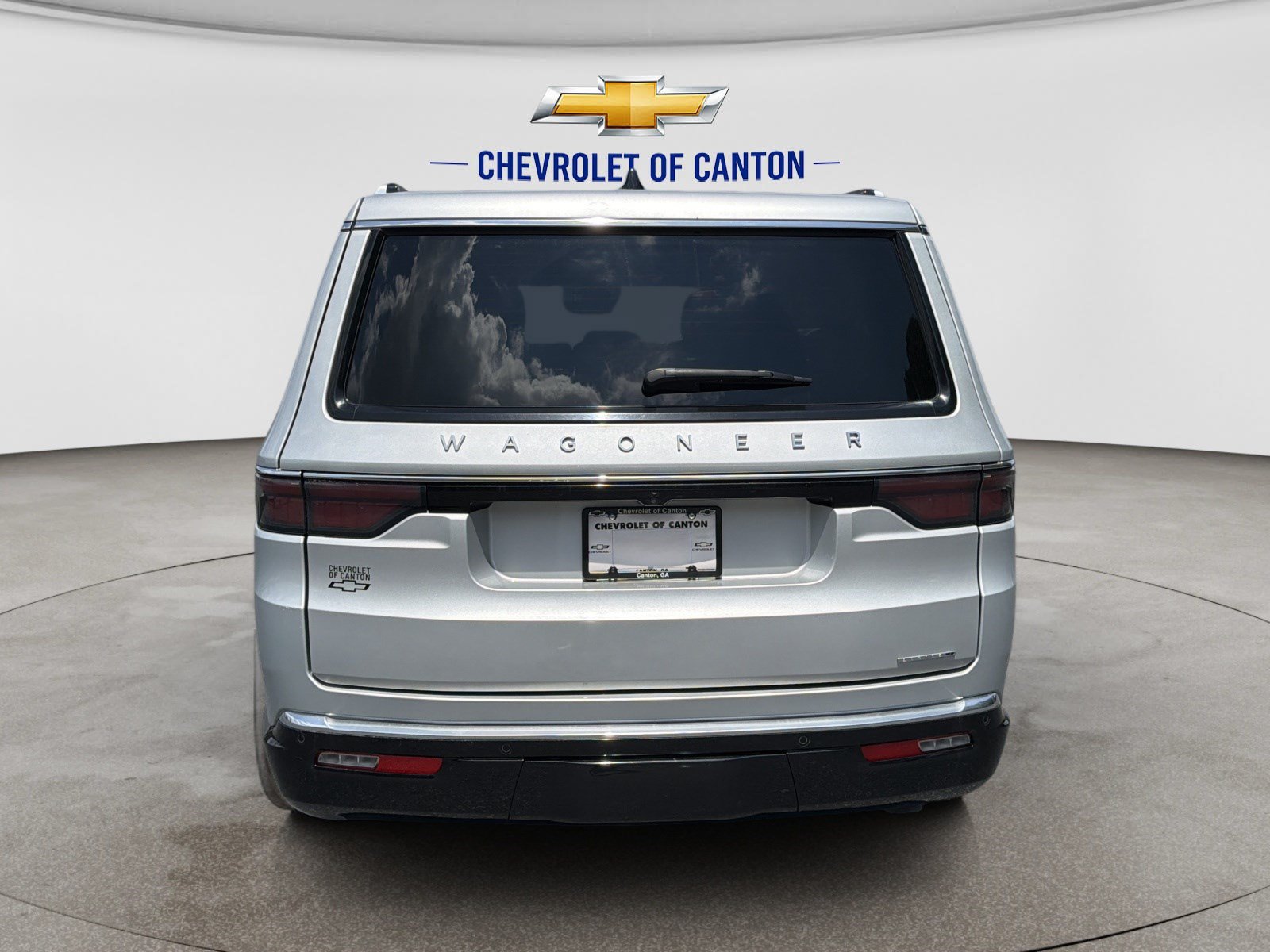 Used 2024 Jeep Wagoneer Series II w/ Flexible Seating Group AWD/4WD image 6