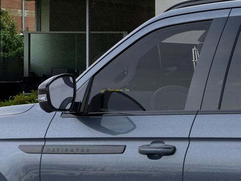 New 2026 Lincoln Navigator Reserve image 20