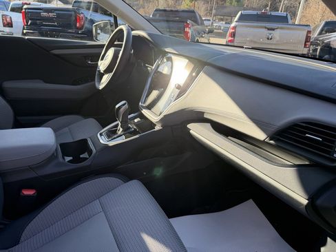 Used 2025 Subaru Outback Premium w/ Popular Package #1 image 20