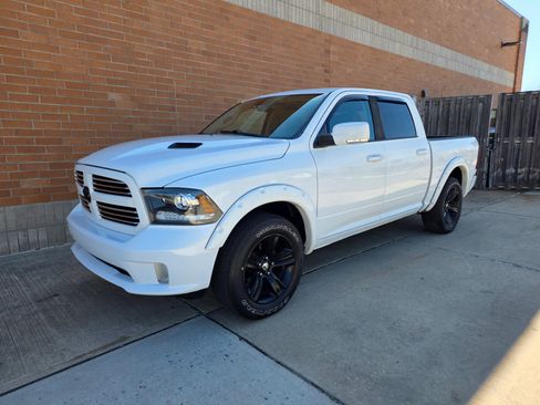 Used 2014 RAM 1500 Sport w/ Sport Premium Group image 3