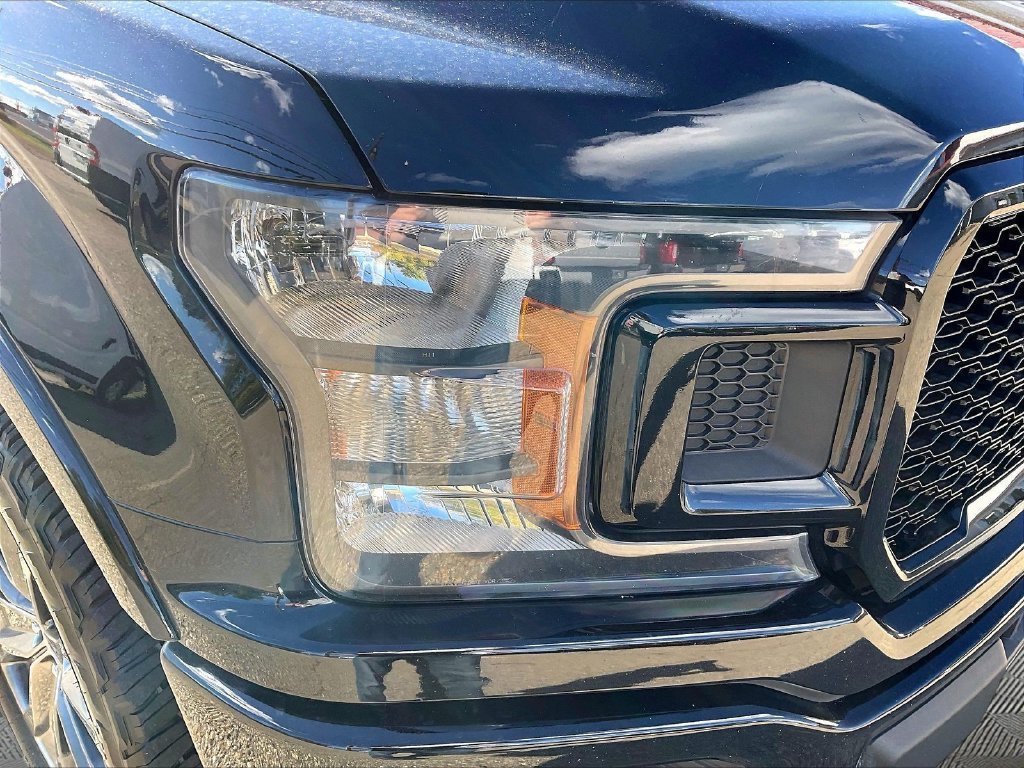 Used 2018 Ford F150 XLT w/ Equipment Group 302A Luxury AWD/4WD image 31