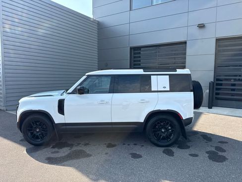 Used 2023 Land Rover Defender 110 S AWD/4WD image 2