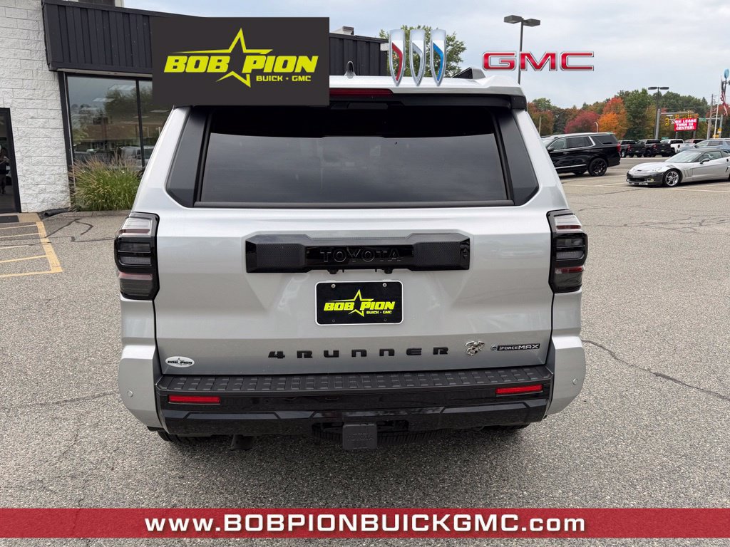 Used 2026 Toyota 4Runner Platinum AWD/4WD image 4