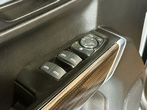 Used 2021 Chevrolet Silverado 1500 LT w/ All Star Edition Plus image 18