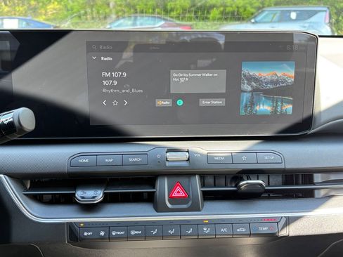 Used 2025 Kia K4 LXS image 17