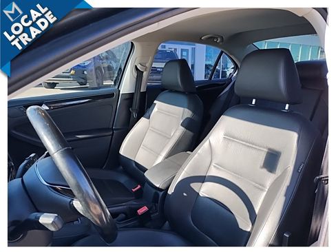 Used 2017 Volkswagen Jetta SEL image 22