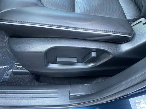 Used 2025 MAZDA CX-5 AWD 2.5 S w/ Select Package image 23