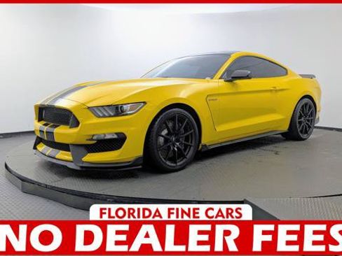 Used 2017 Ford Mustang Shelby GT350 RWD image 1
