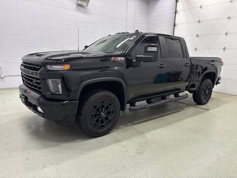 Used 2022 Chevrolet Silverado 3500 LT w/ All Star Edition AWD/4WD image 9