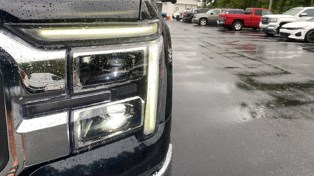 New 2026 Ford F150 Lariat w/ Equipment Group 501A Mid AWD/4WD image 9