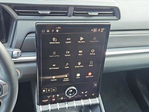 Used 2025 GMC Terrain Elevation FWD image 15