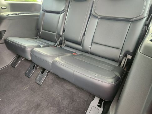 New 2026 Ford Expedition Platinum image 26