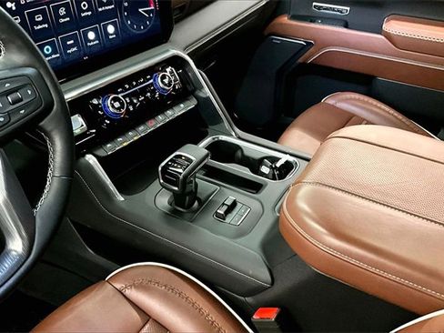 Used 2023 GMC Sierra 1500 Denali Ultimate image 15