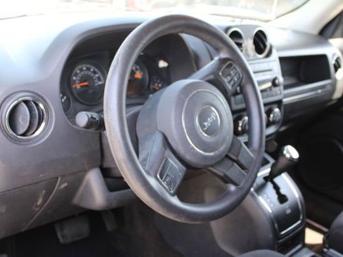 Used 2015 Jeep Patriot Sport w/ Power Value Group FWD image 6