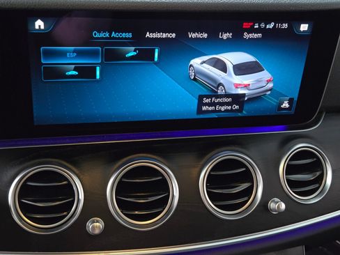 Used 2022 Mercedes-Benz E 350 Sedan image 28