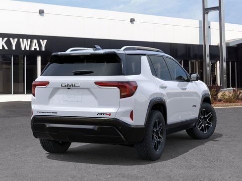 New 2026 GMC Terrain AT4 image 4