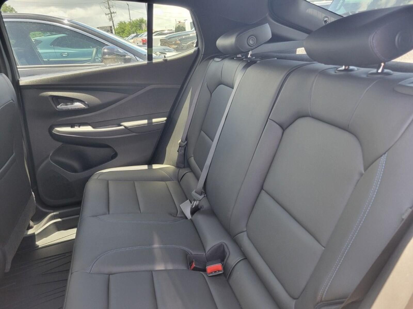 New 2026 Buick Envista Sport Touring w/ Convenience I Package FWD image 26