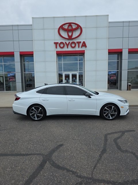 Used 2022 Hyundai Sonata SEL Plus w/ Cargo Package FWD image 6