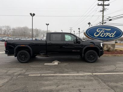 Used 2024 GMC Sierra 2500 AT4 w/ AT4 Preferred Package
