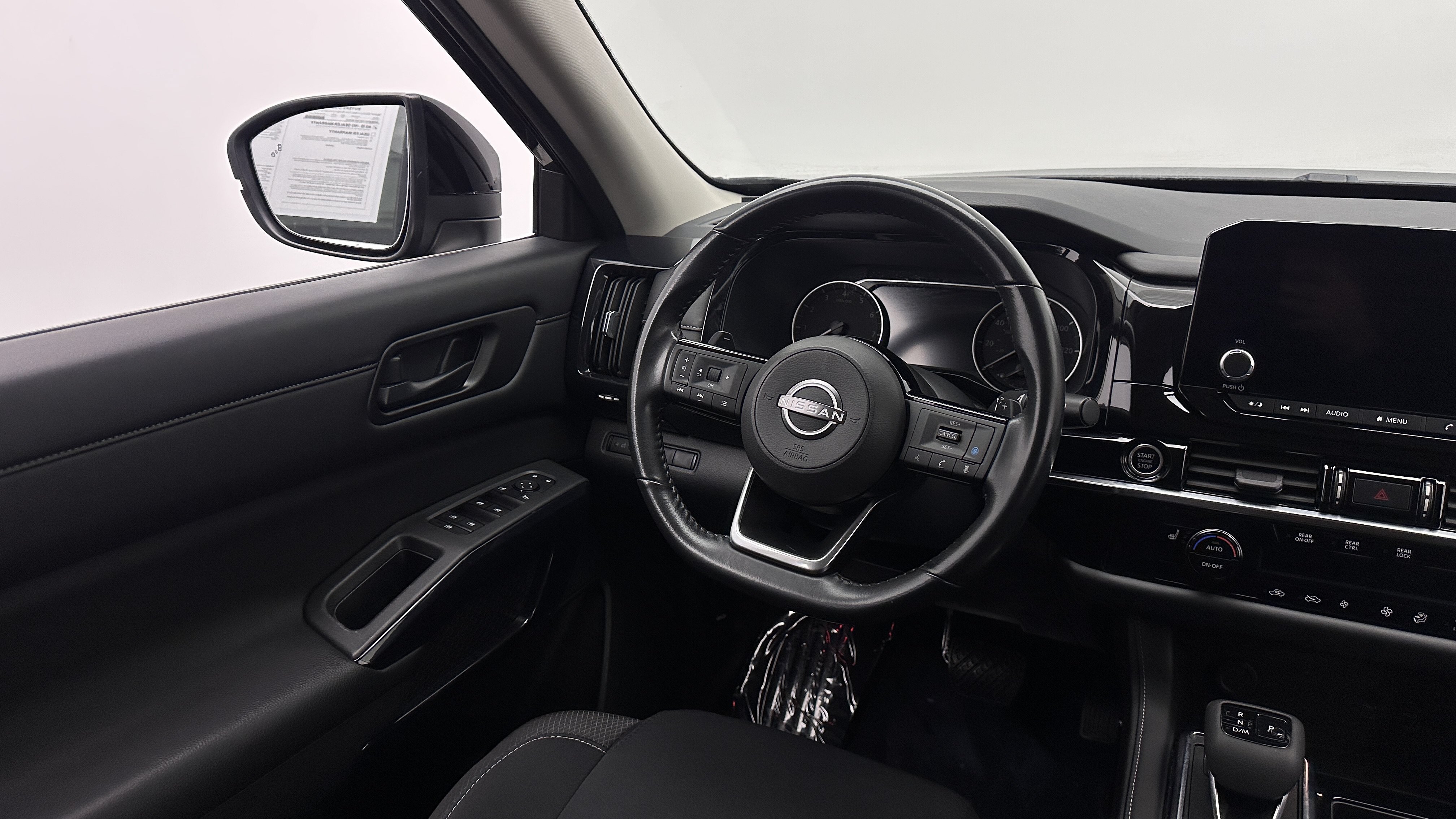 Used 2023 Nissan Pathfinder SV FWD image 28