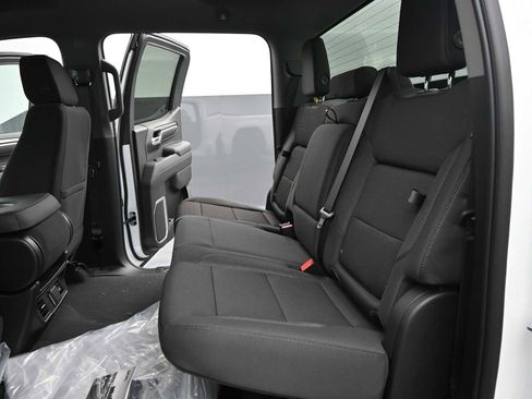 New 2026 GMC Sierra 1500 Elevation image 14