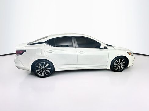 Used 2023 Nissan Sentra SV w/ SV Premium Package FWD image 10