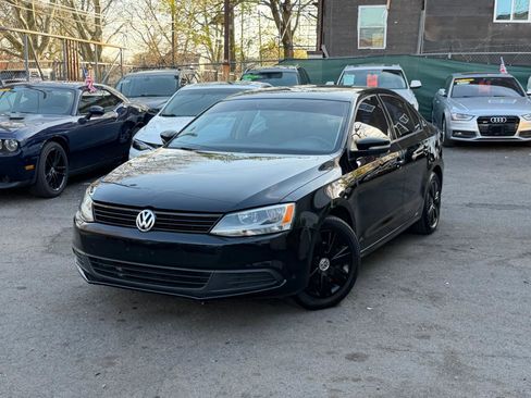 Used 2014 Volkswagen Jetta SE image 3