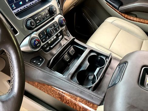 Used 2015 Chevrolet Suburban LTZ AWD/4WD image 16