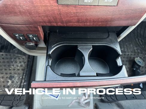 Used 2012 Toyota Sienna XLE image 23