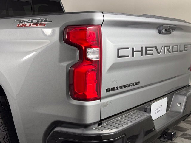 Used 2023 Chevrolet Silverado 1500 LT Trail Boss w/ Convenience Package II AWD/4WD image 13