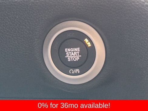 New 2026 Chrysler Pacifica Select AWD/4WD image 21