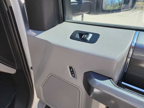 Used 2018 Ford F150 XLT w/ Equipment Group 301A Mid image 39