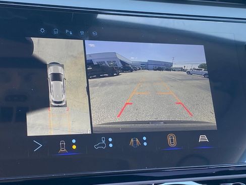New 2027 Chevrolet Bolt RS w/ Technology Package FWD image 19